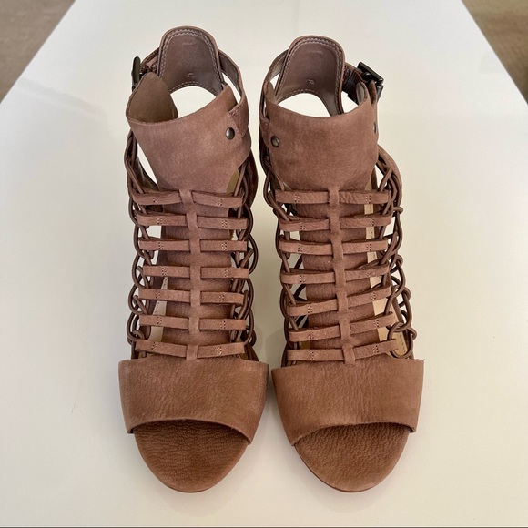 Vince Camuto Taupe Suede Evel Caged Ankle Open Toe Sandals size 7.5 - Picture 7 of 7